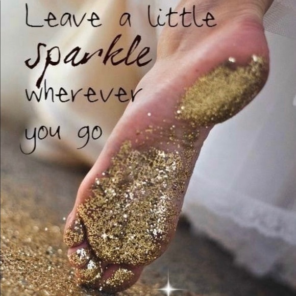 Sparkle ✨ - Picture 1 of 1